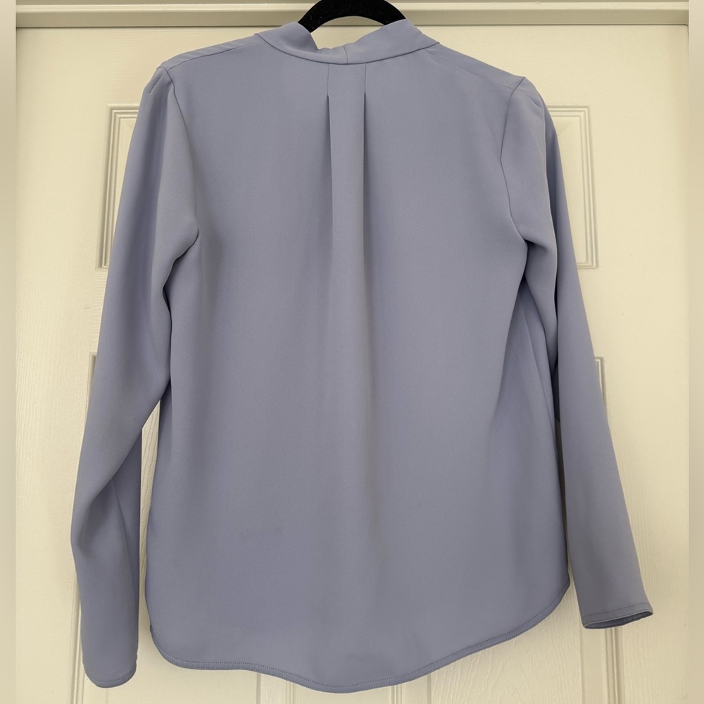 Aritzia Babaton Power Blouse in Periwinkle - Picture 4 of 7